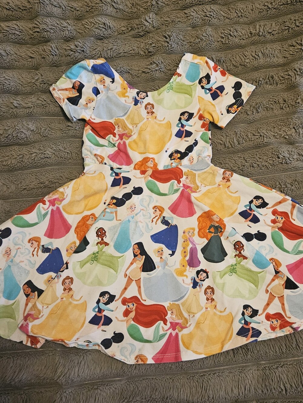 Girls' Multicolor Princess Print Dress